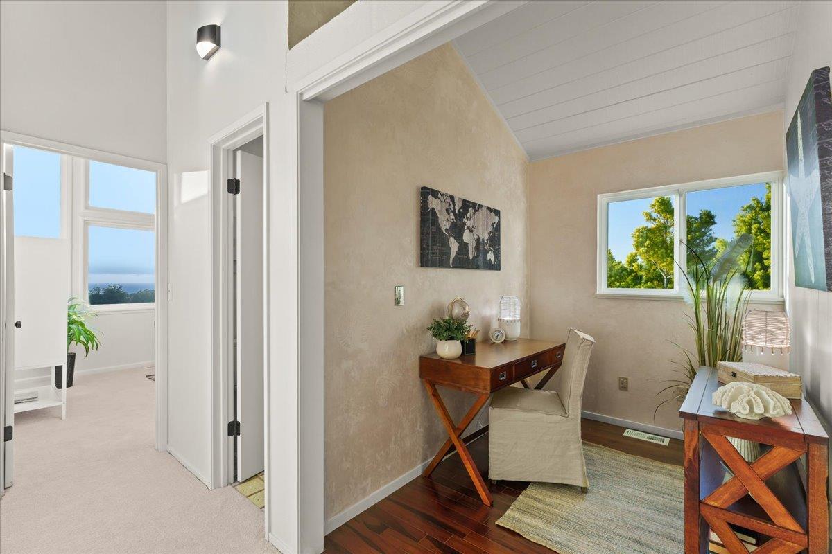 439 Vista Del Mar DR