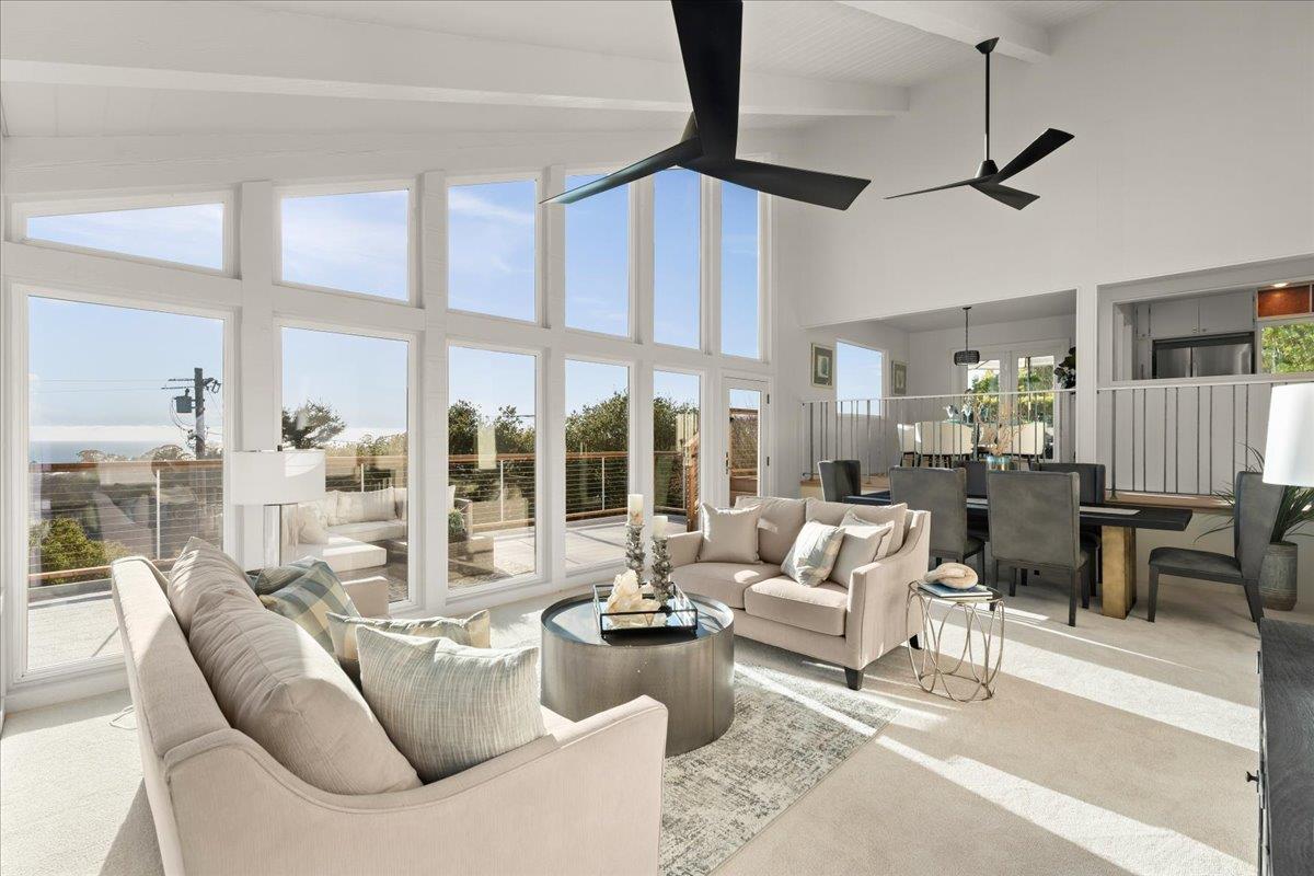 439 Vista Del Mar DR