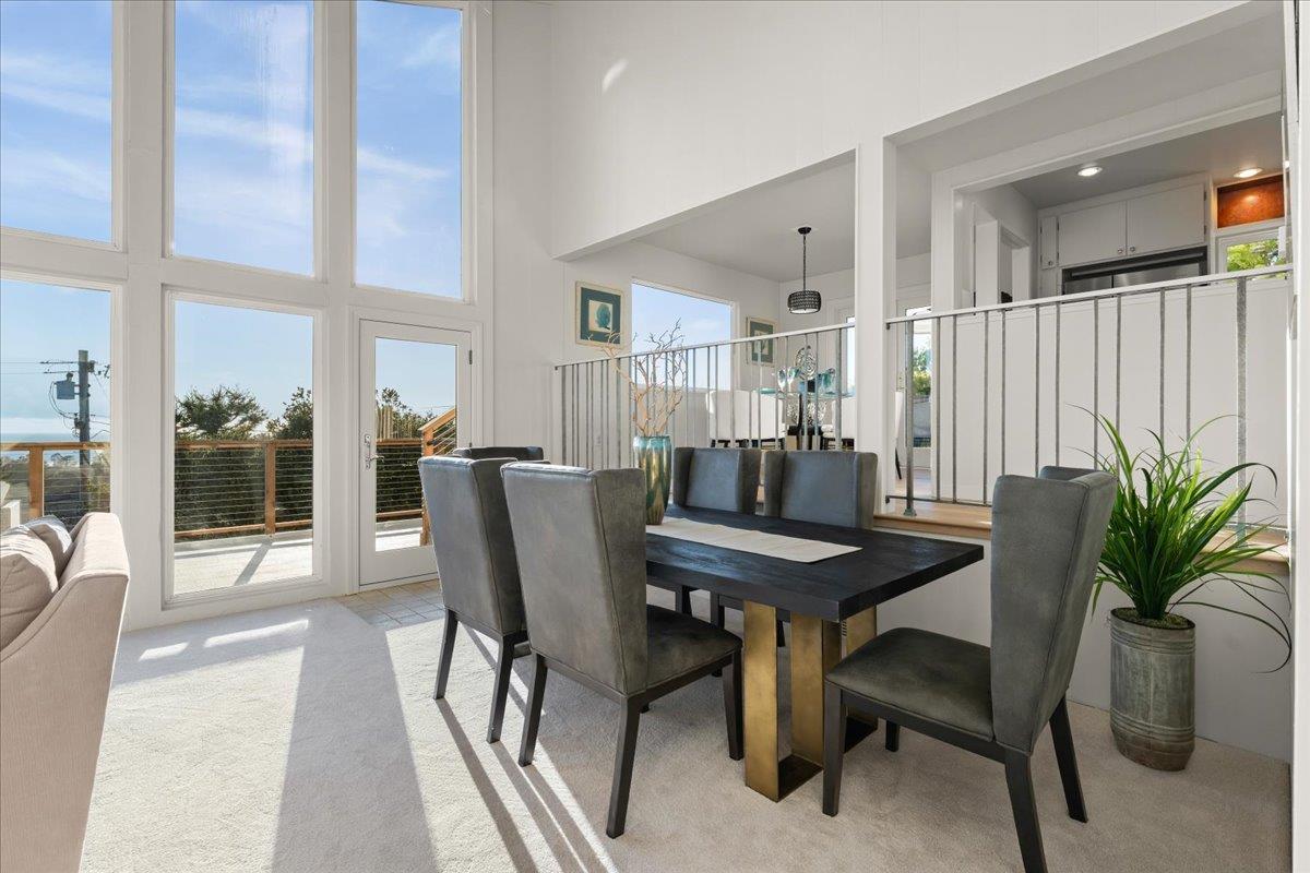 439 Vista Del Mar DR