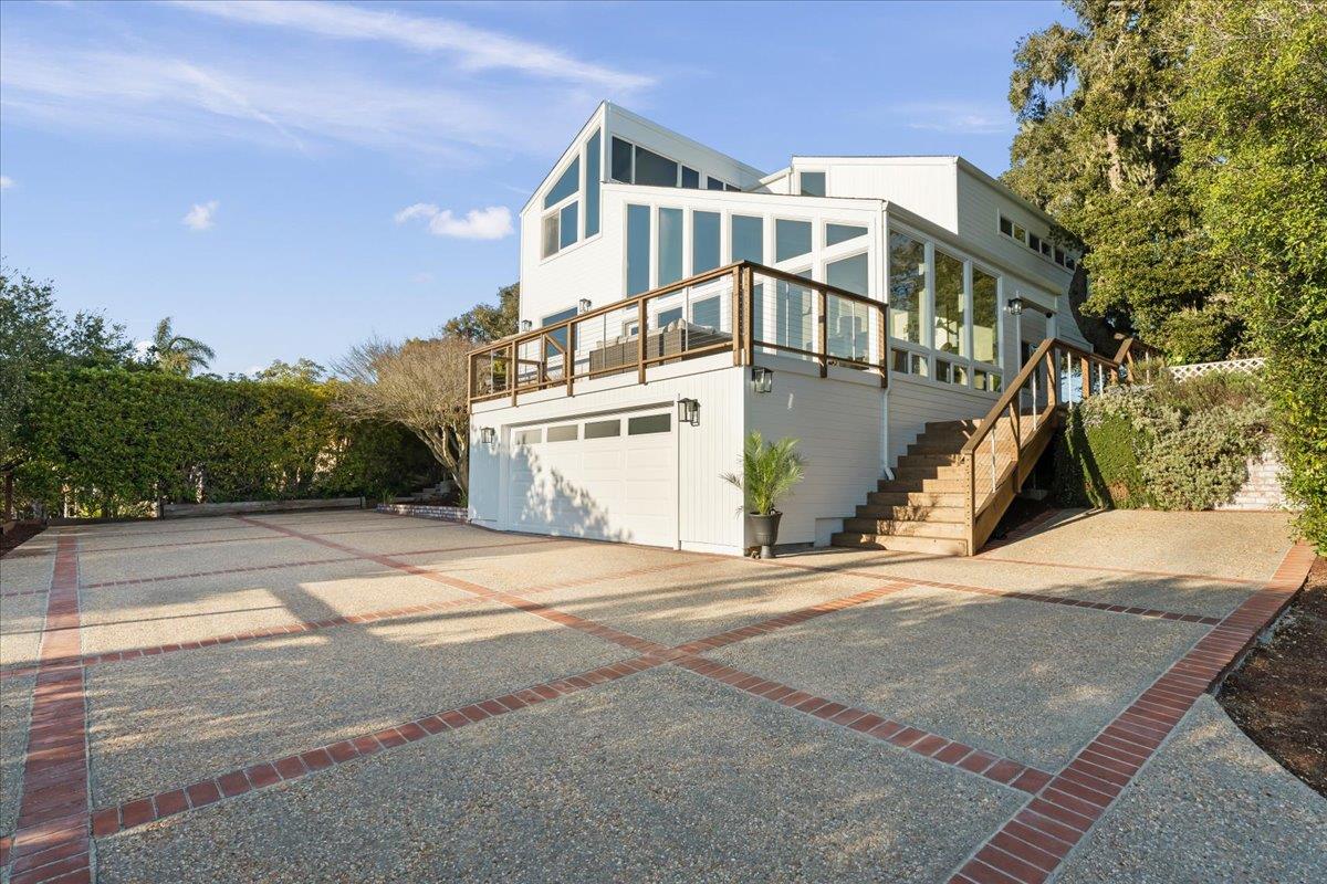 439 Vista Del Mar DR