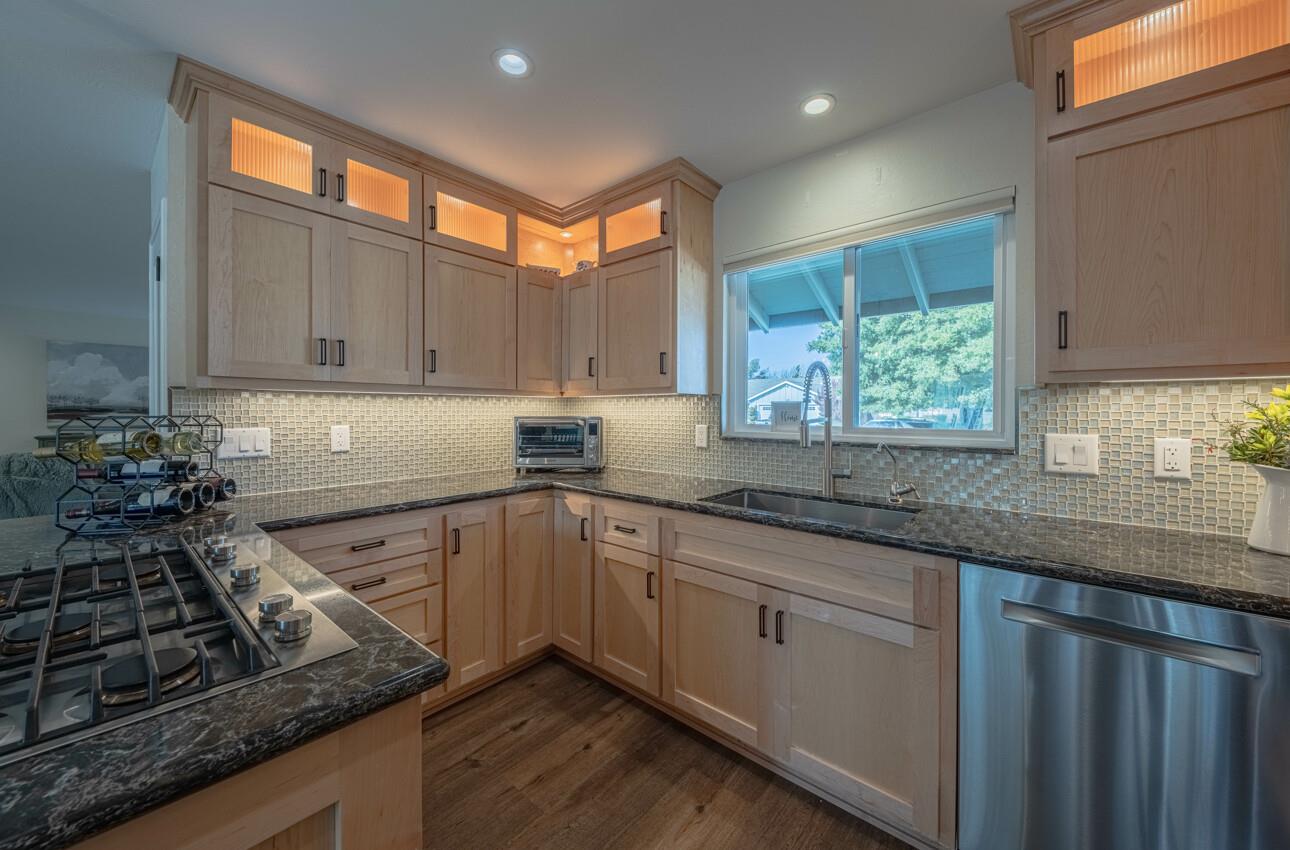 226 Encinada DR