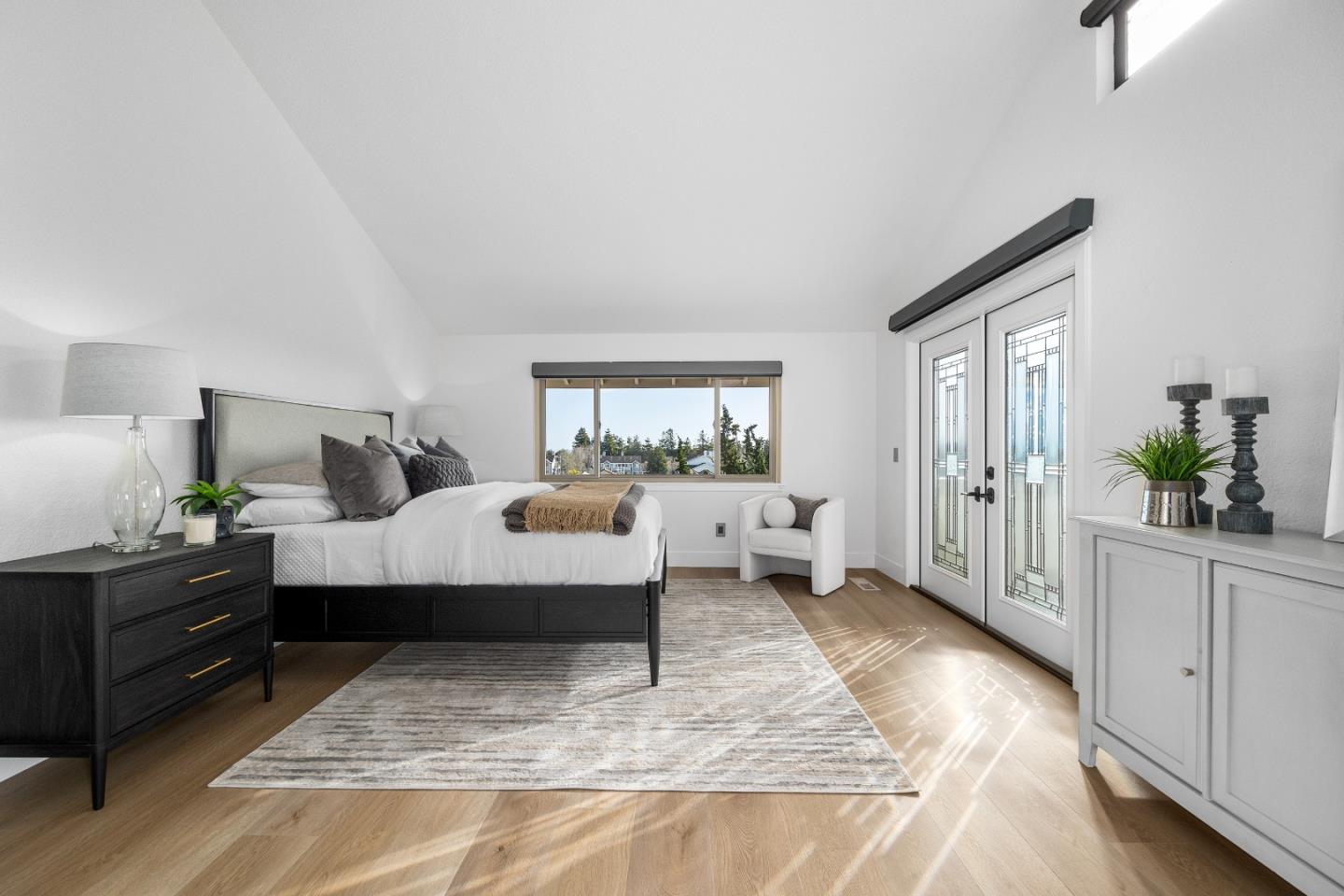 301 Arroyo Seco