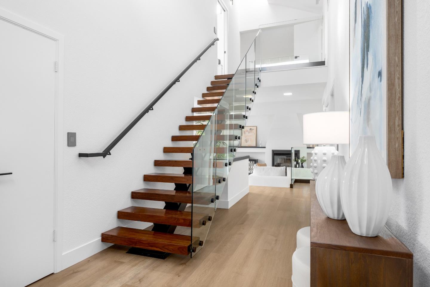 301 Arroyo Seco