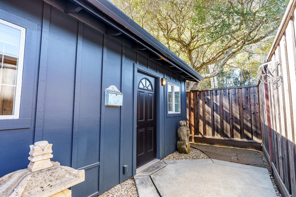 260 Alturas WAY