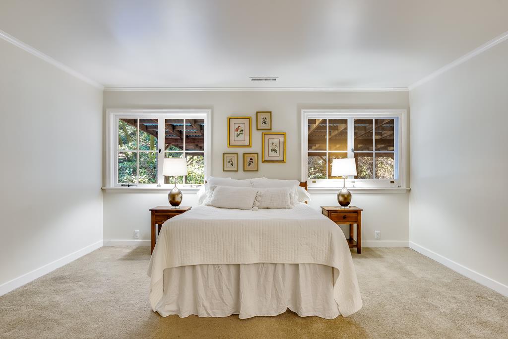 10135 Love Creek RD