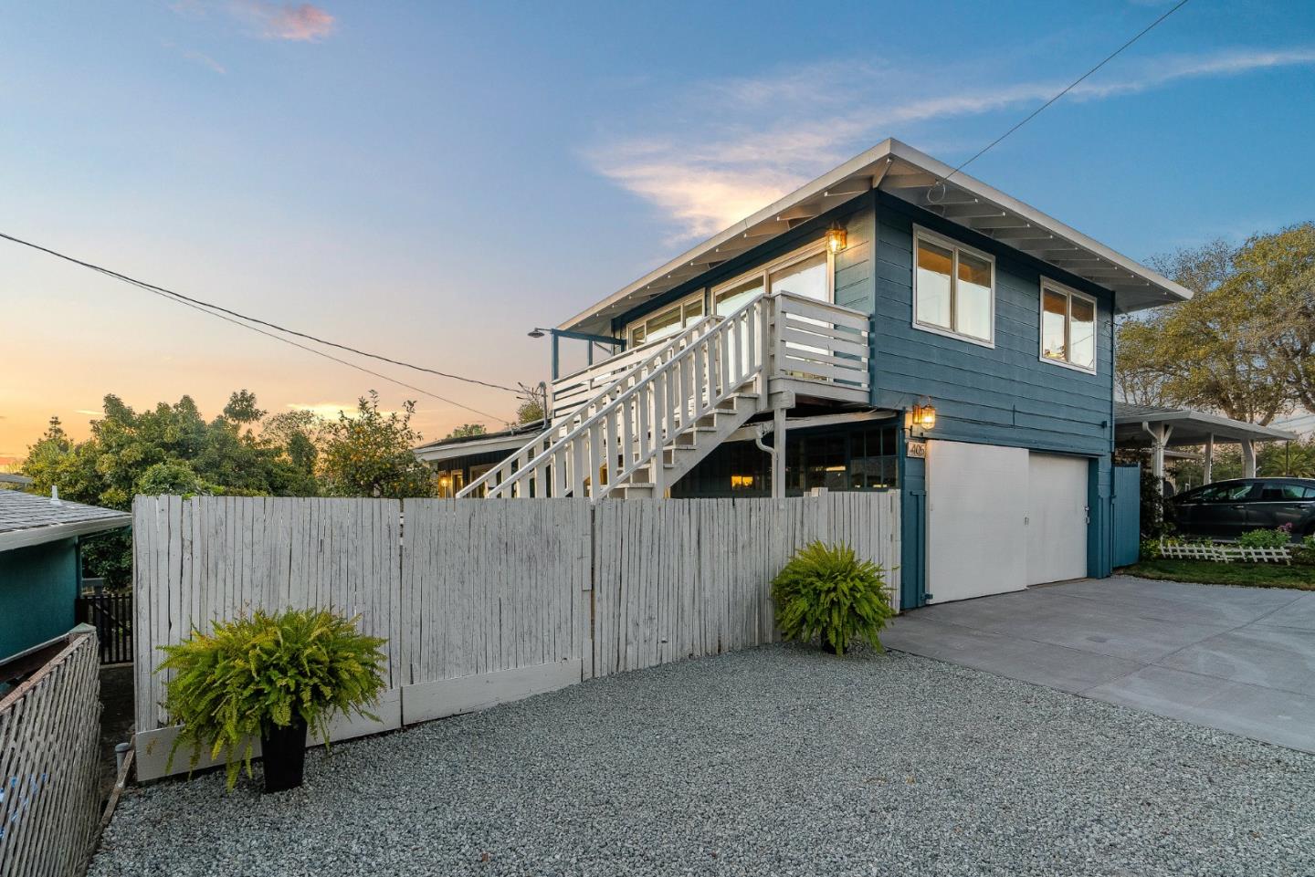405 Monterey AVE