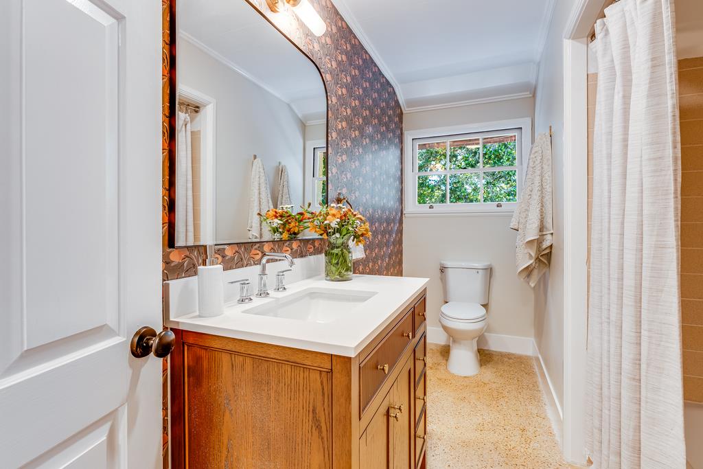 25984 North Mesa Drive