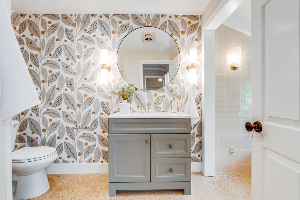 25984 North Mesa Drive