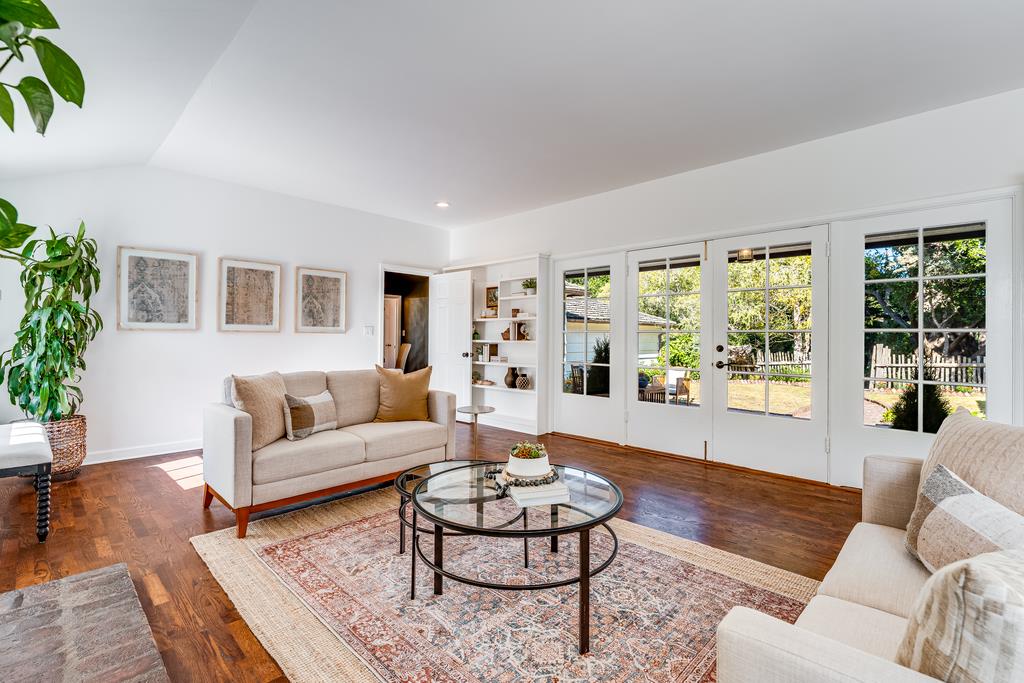 25984 North Mesa Drive