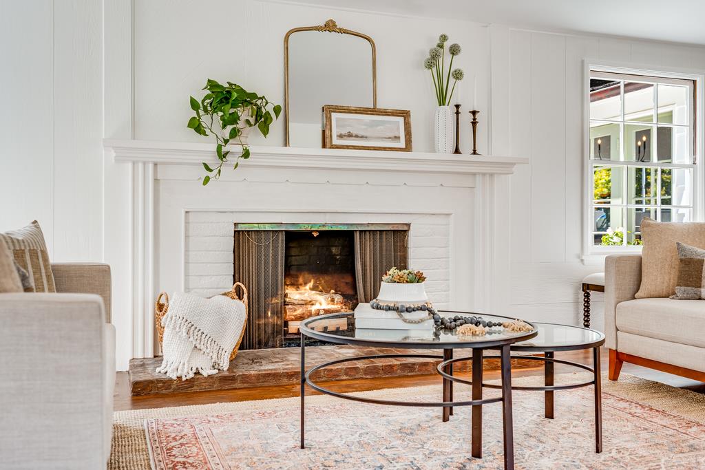 25984 North Mesa Drive