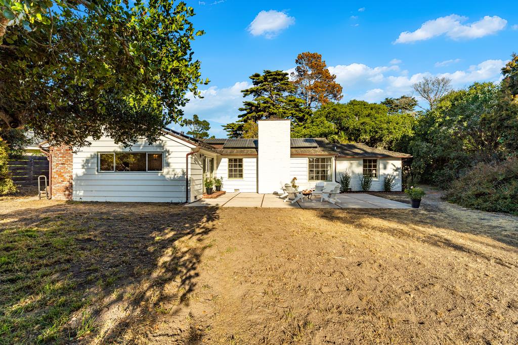 25984 North Mesa Drive