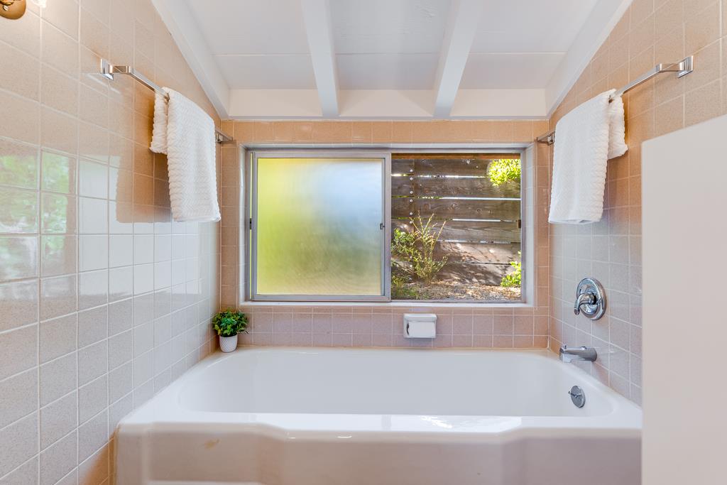 25984 North Mesa Drive