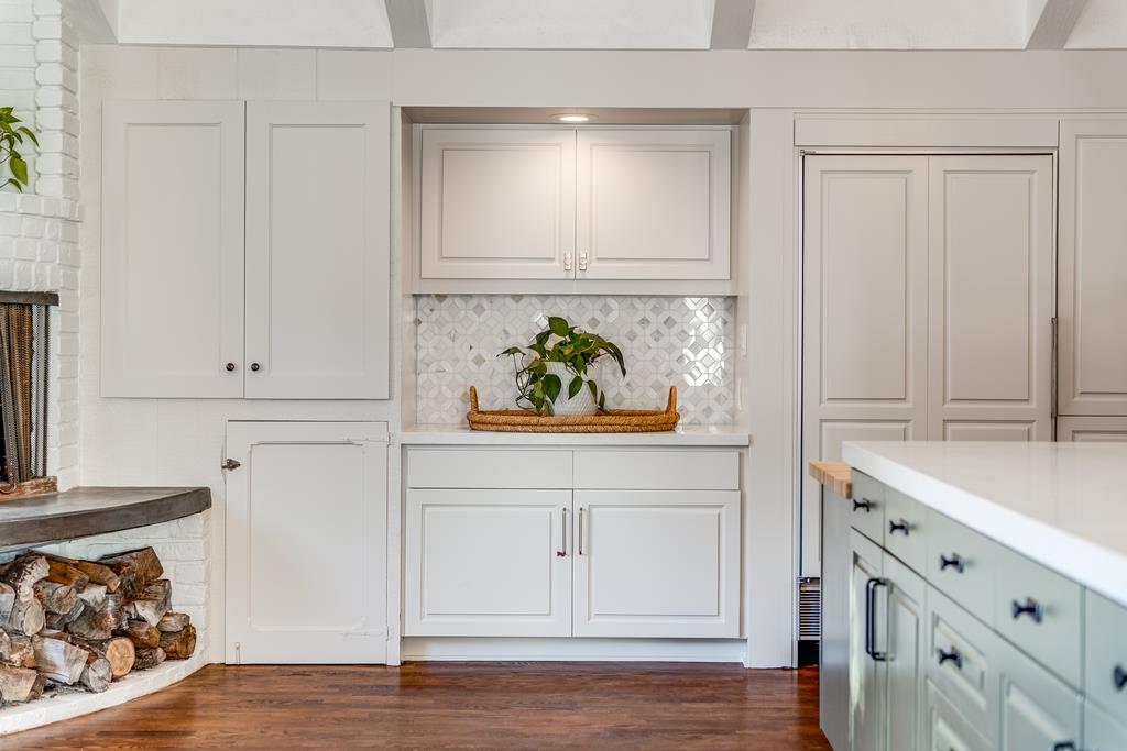 25984 North Mesa Drive