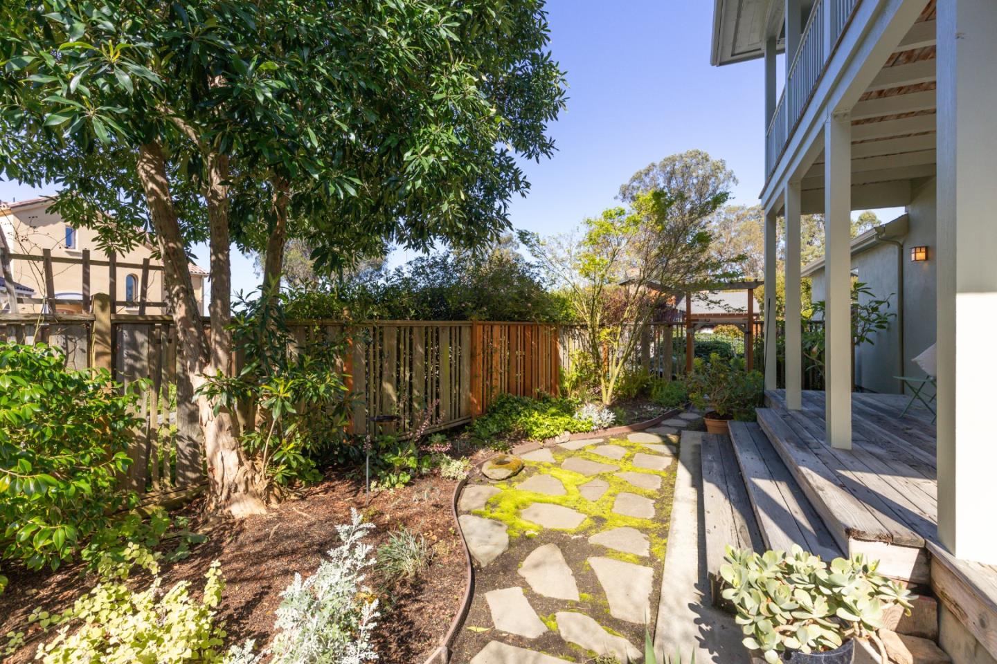165 Westview CT