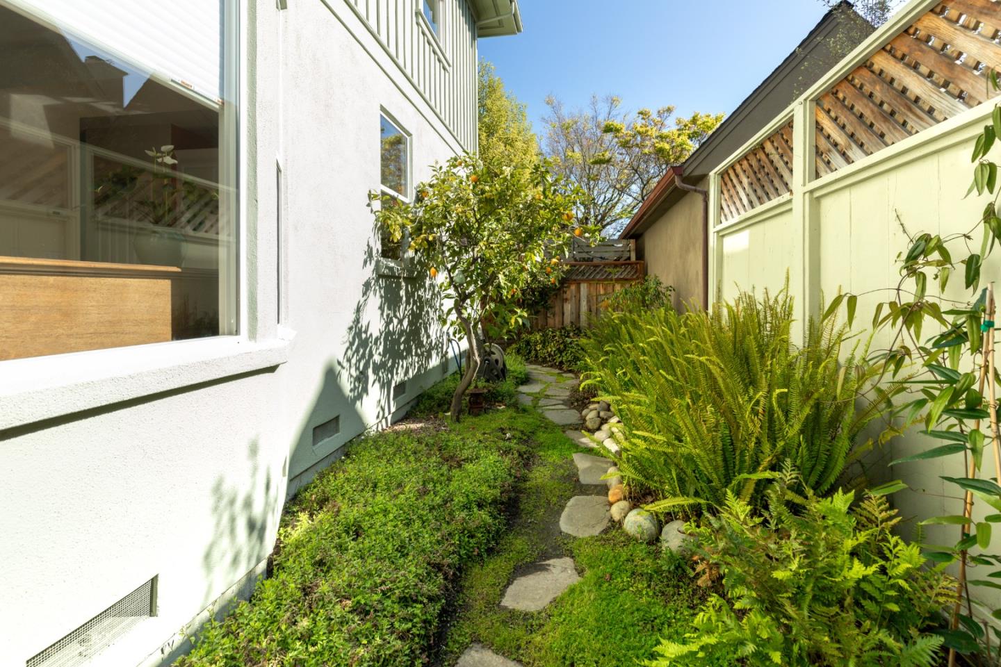 165 Westview CT