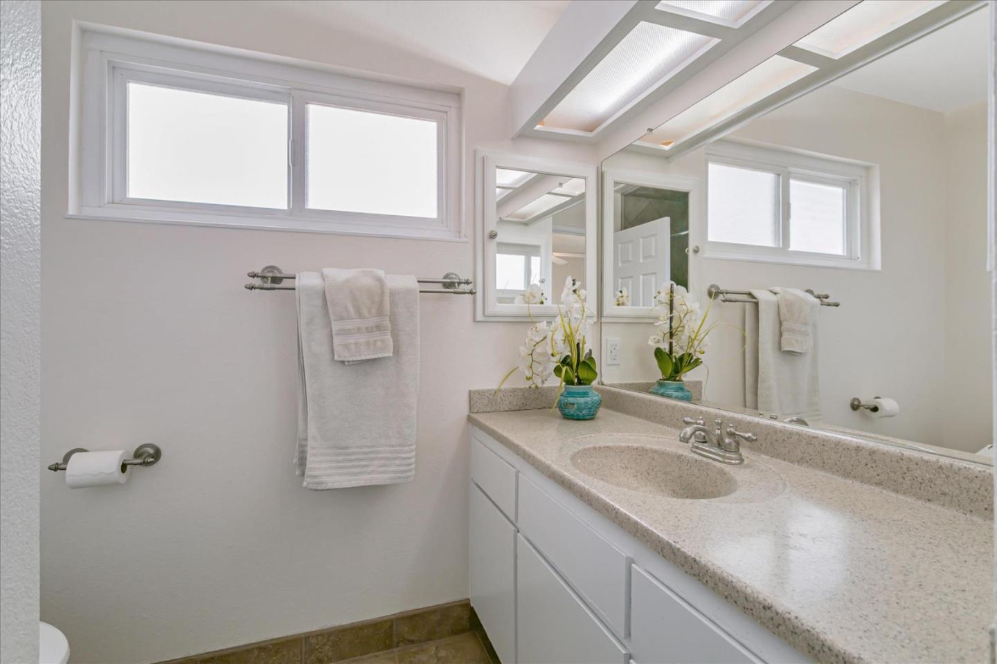 5939 Southridge CT