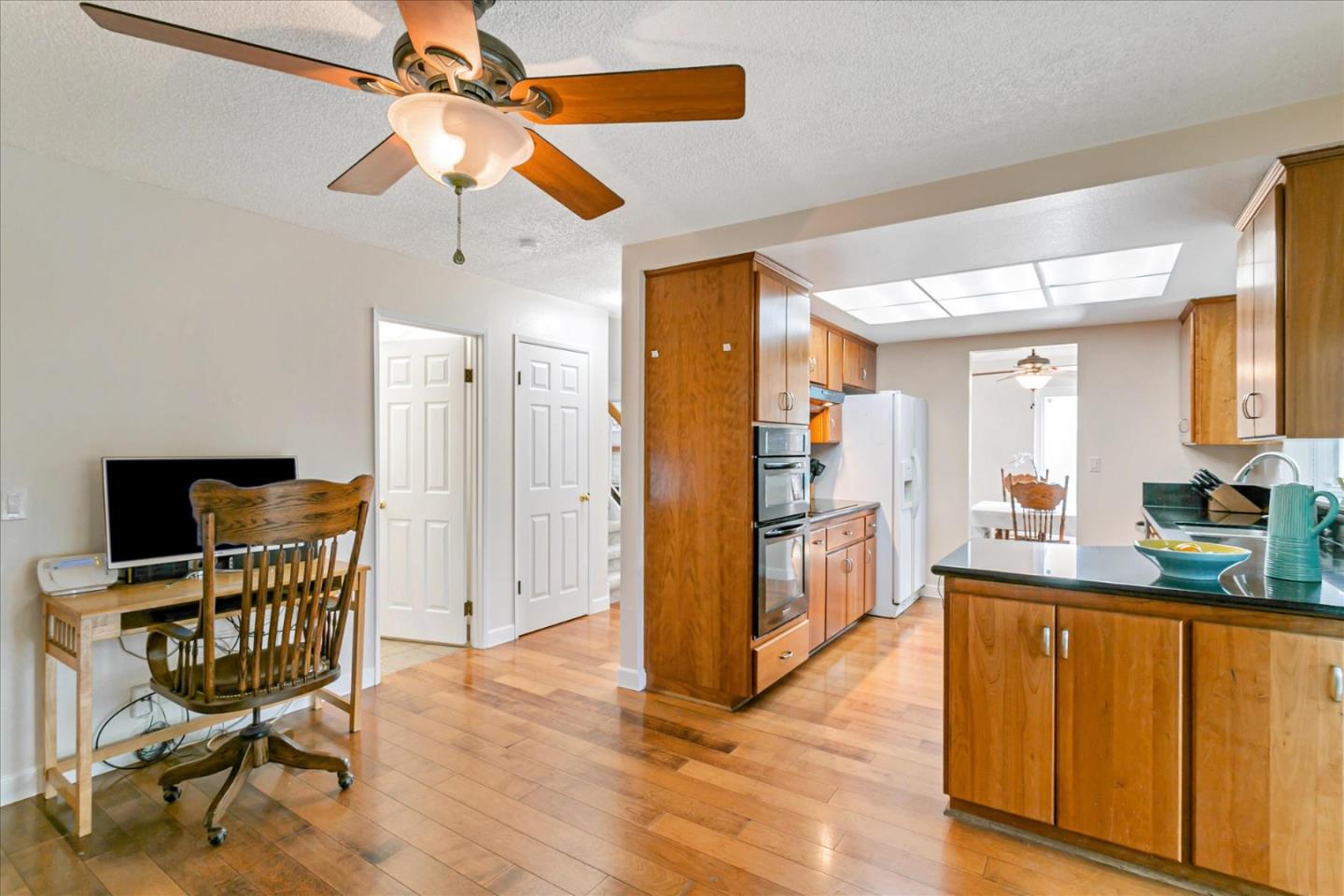 5939 Southridge CT