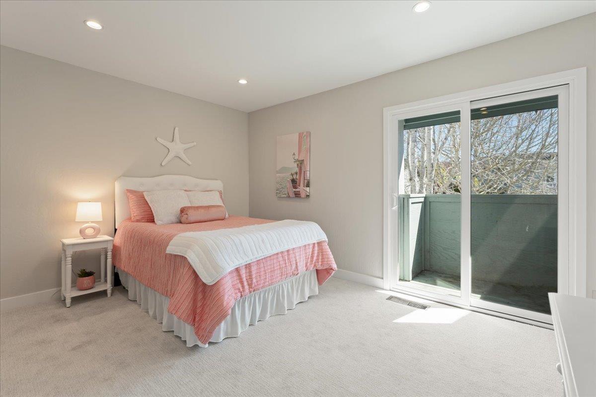 4239 Sea Pines Court