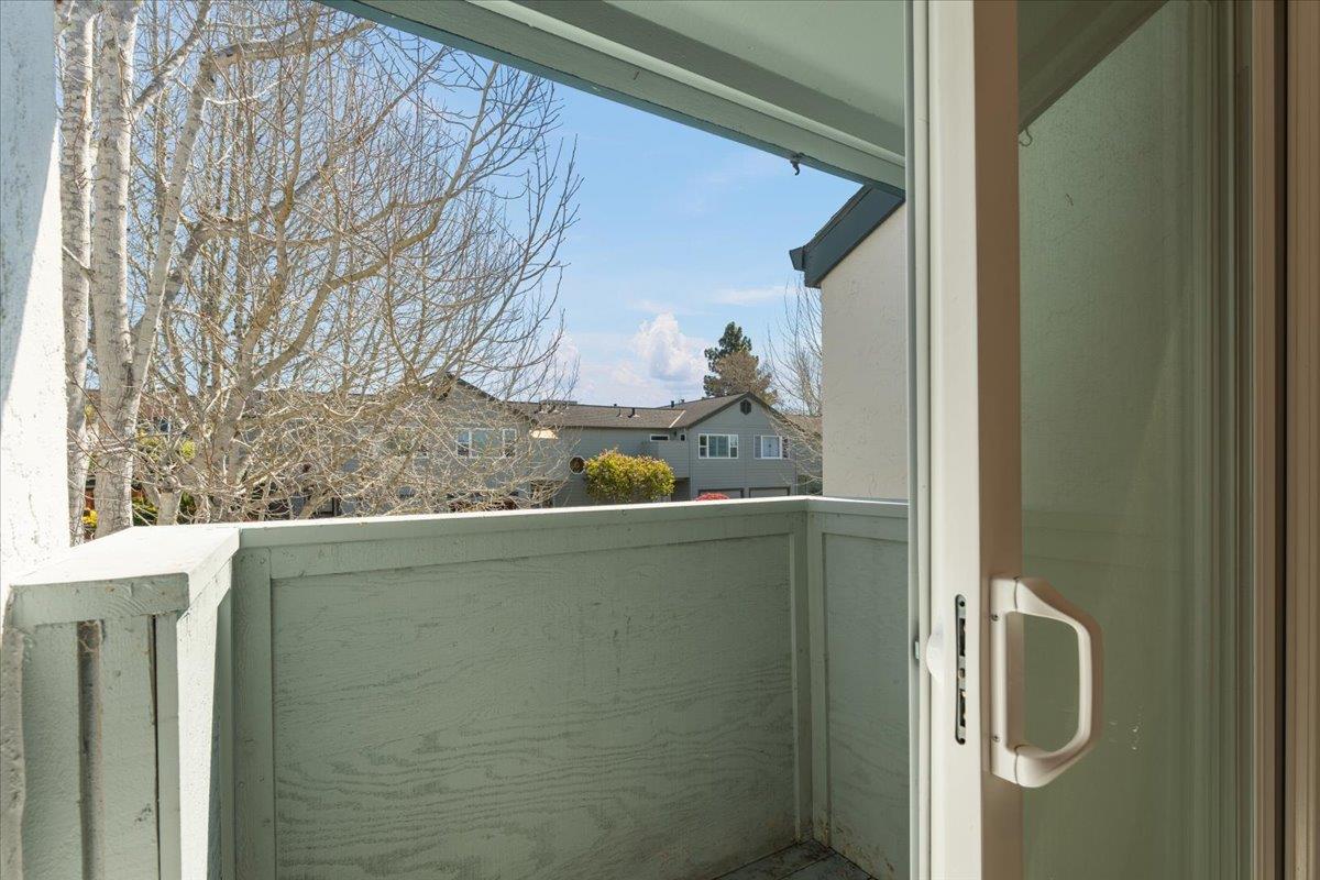 4239 Sea Pines Court