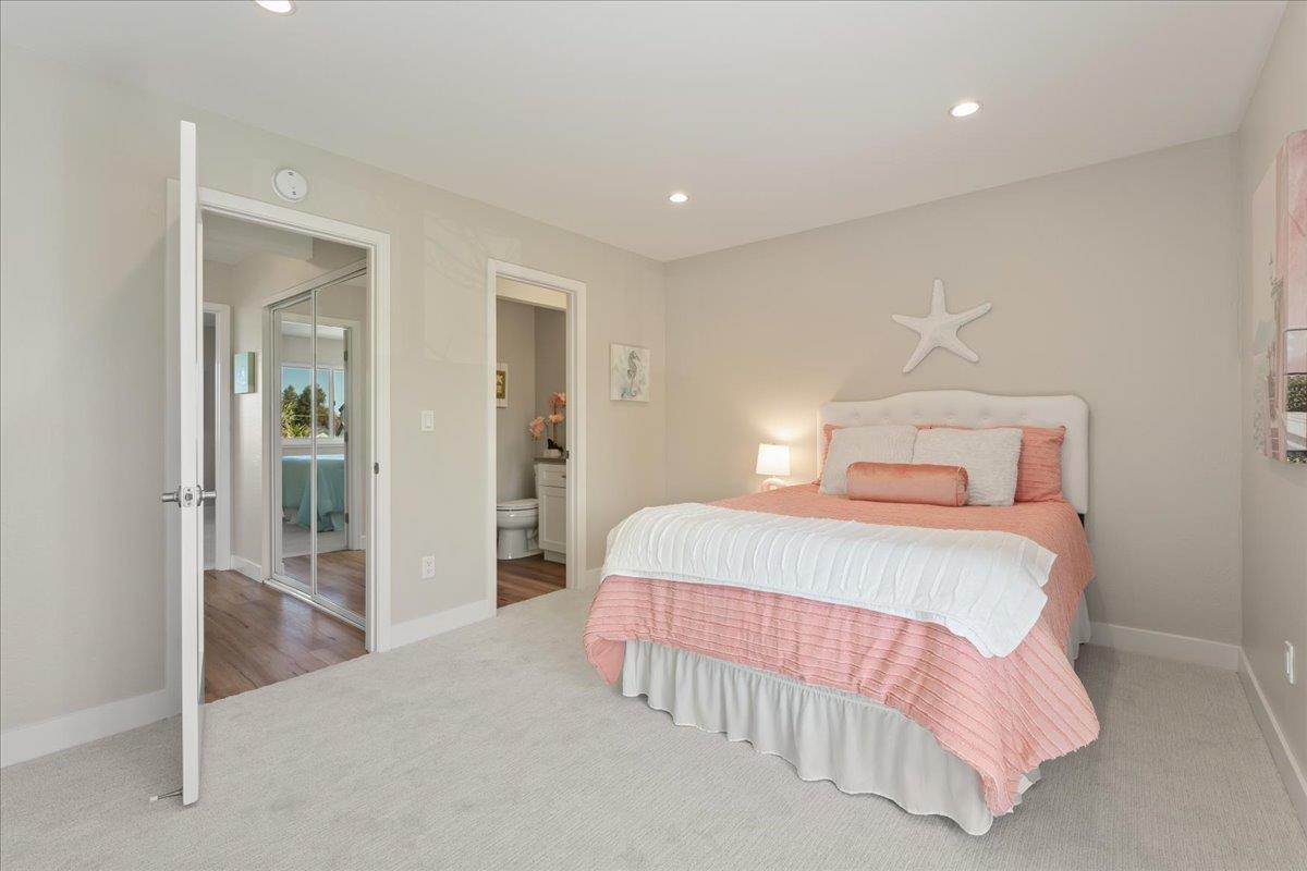 4239 Sea Pines Court