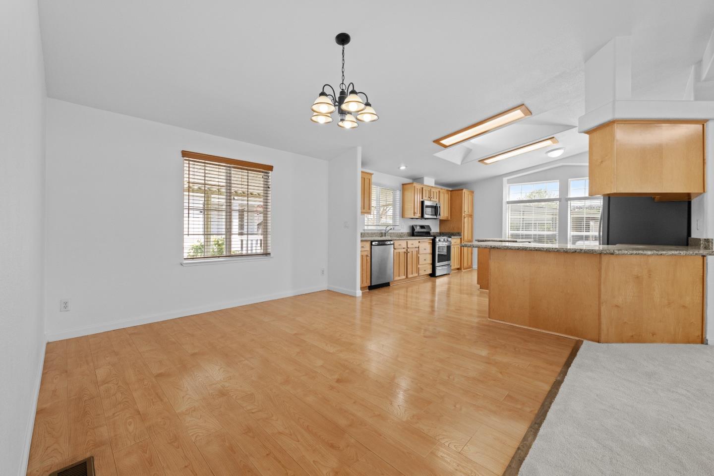 258 Chateau La Salle DR 258