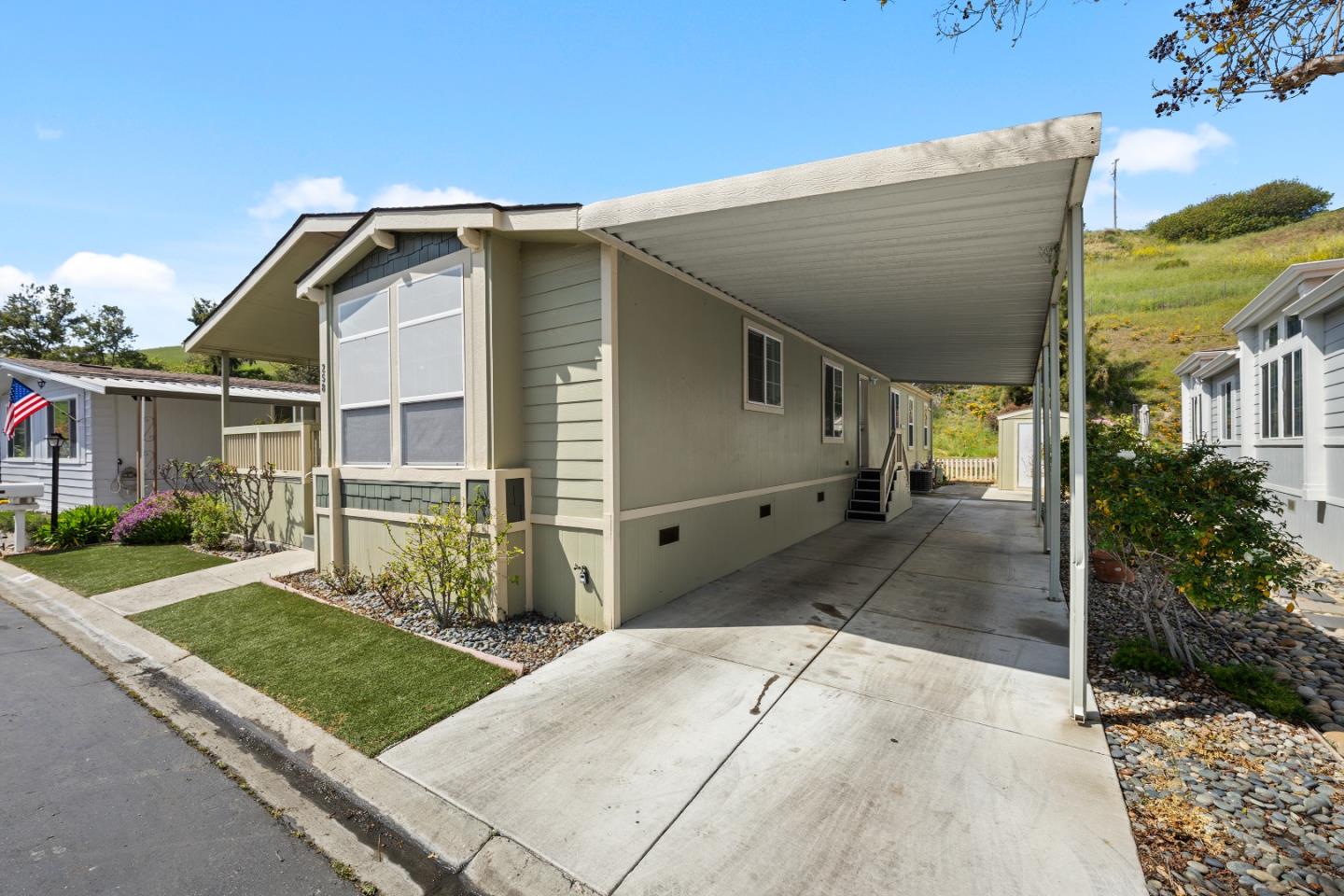 258 Chateau La Salle DR 258