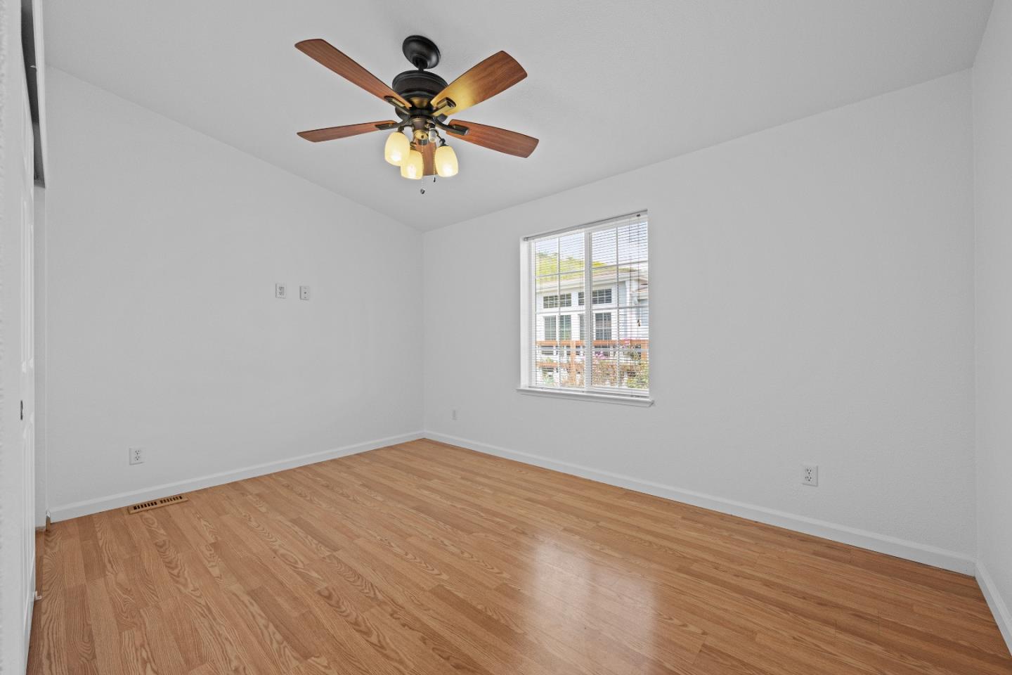 258 Chateau La Salle DR 258