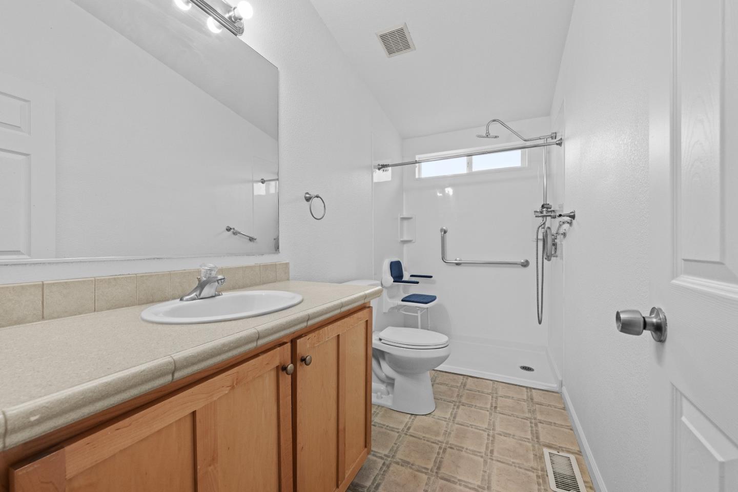 258 Chateau La Salle DR 258