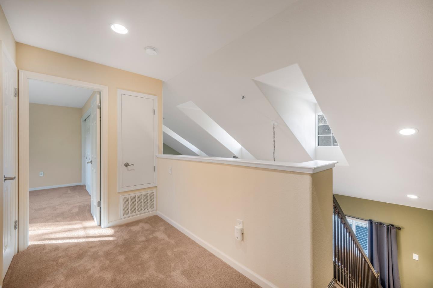1506 Bianca WAY