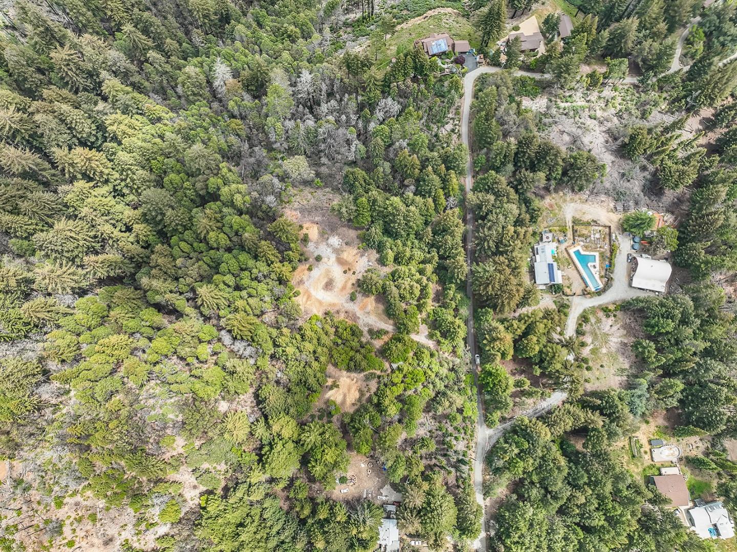235 Feather LN