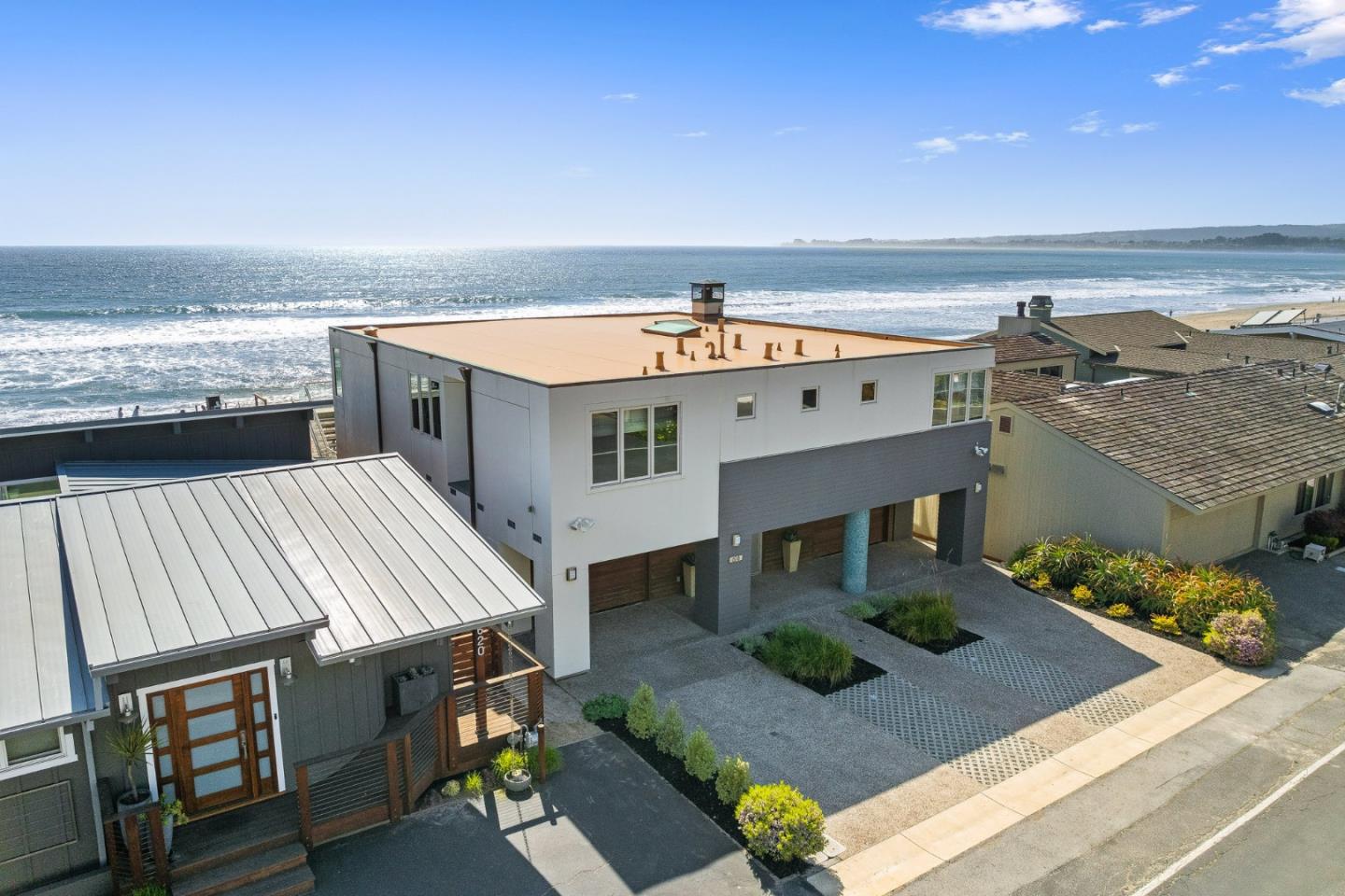 618 Beach Drive