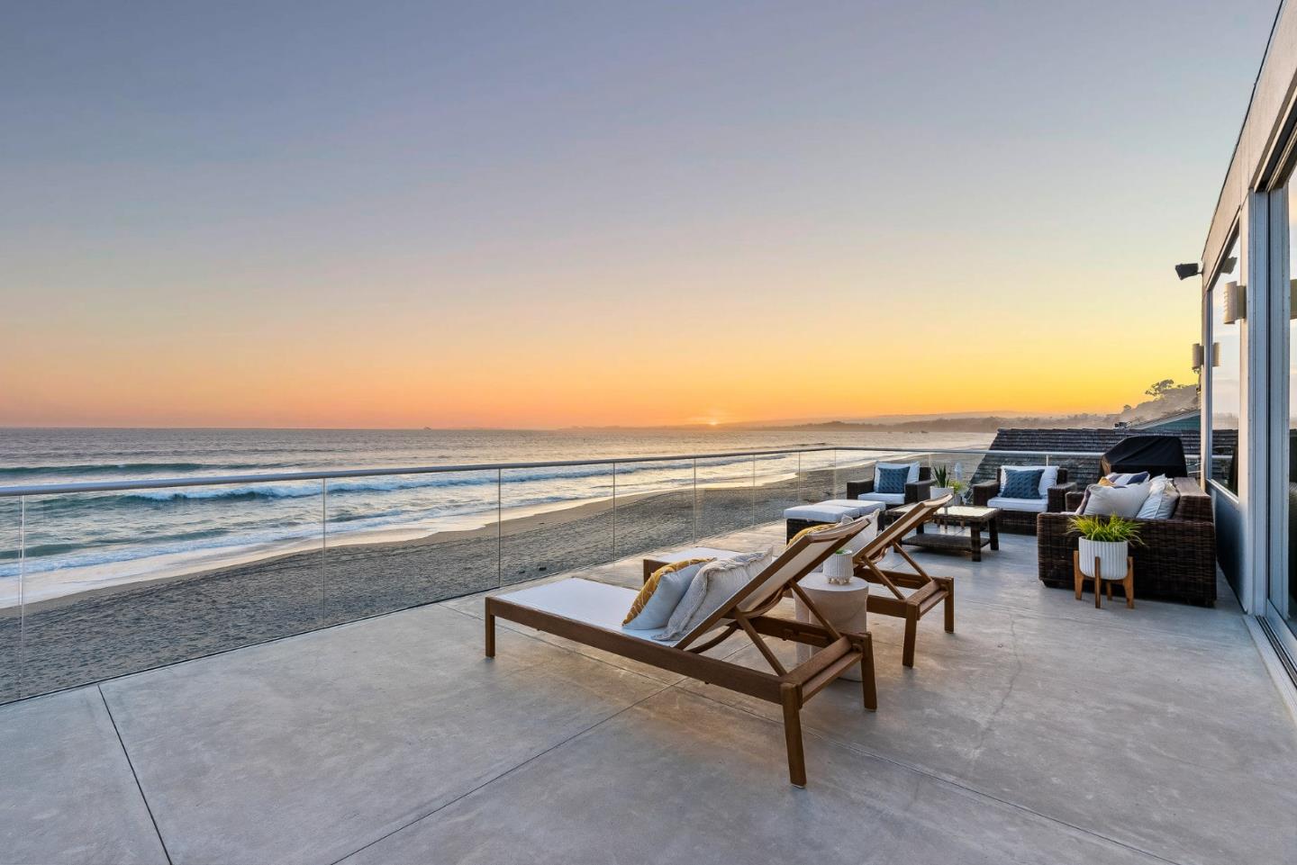 618 Beach Drive