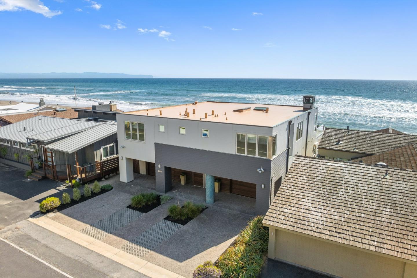 618 Beach Drive