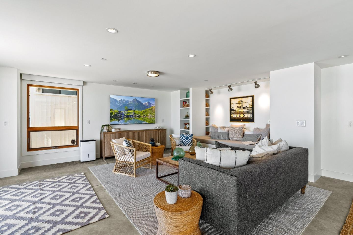 618 Beach Drive