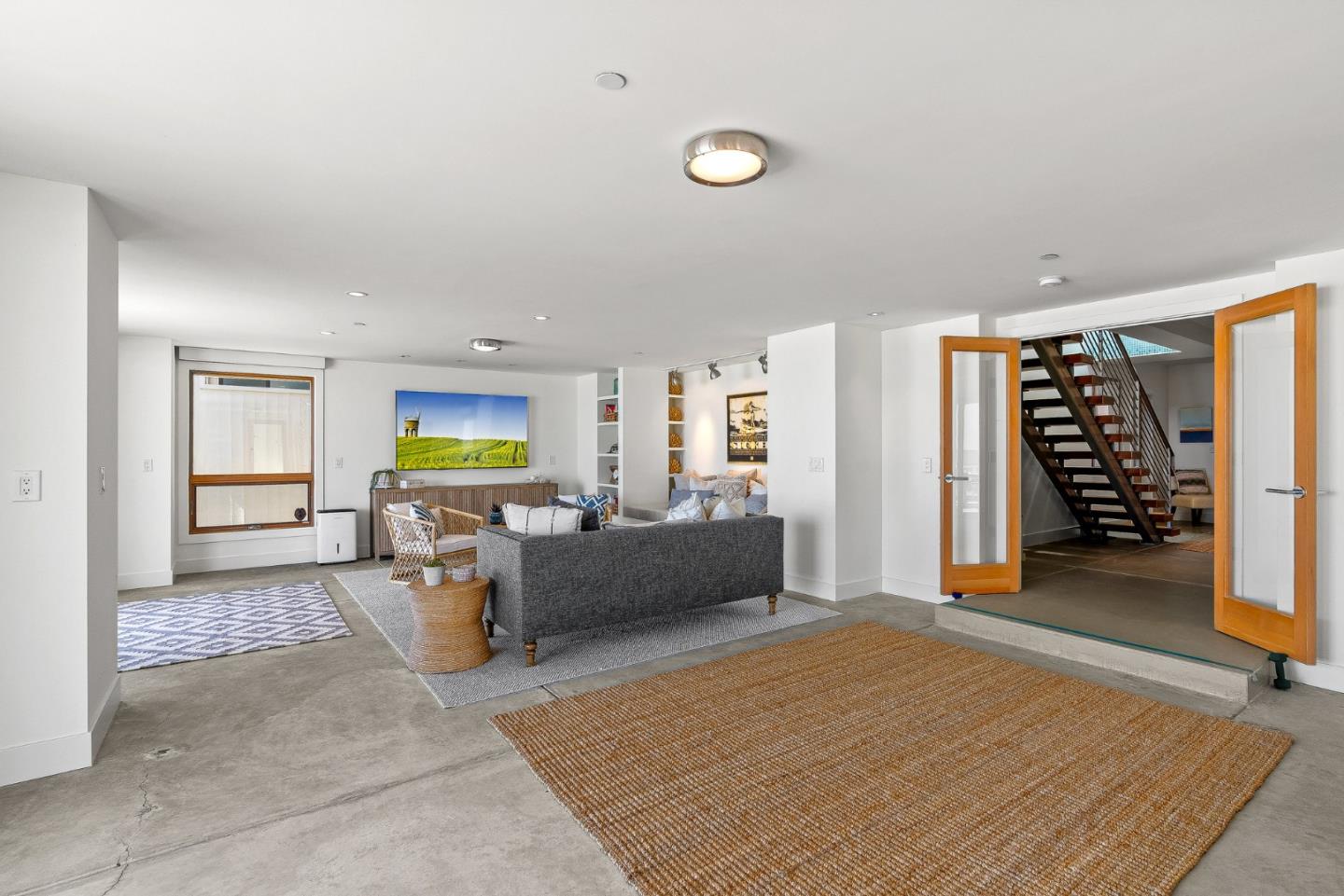618 Beach Drive