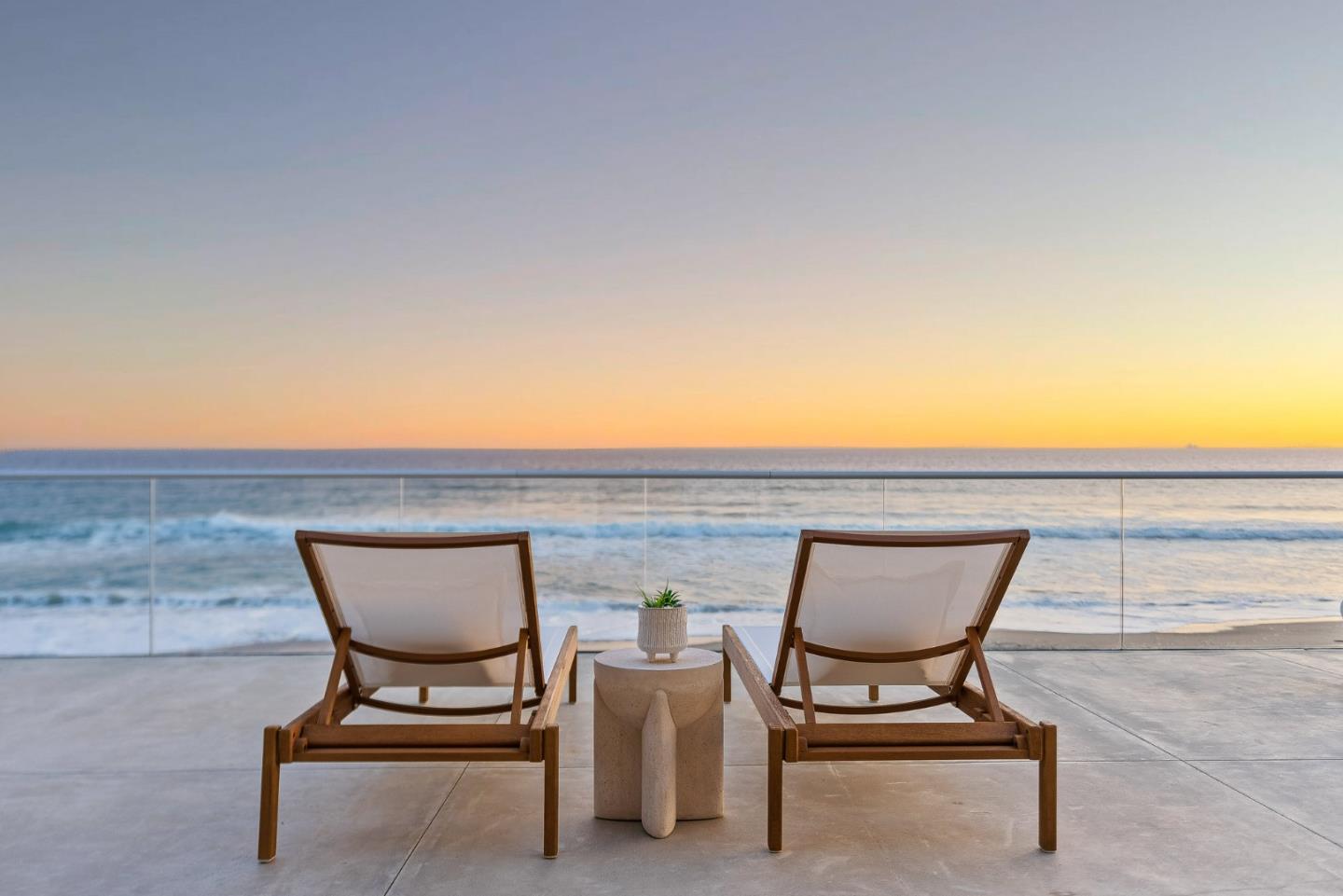 618 Beach Drive
