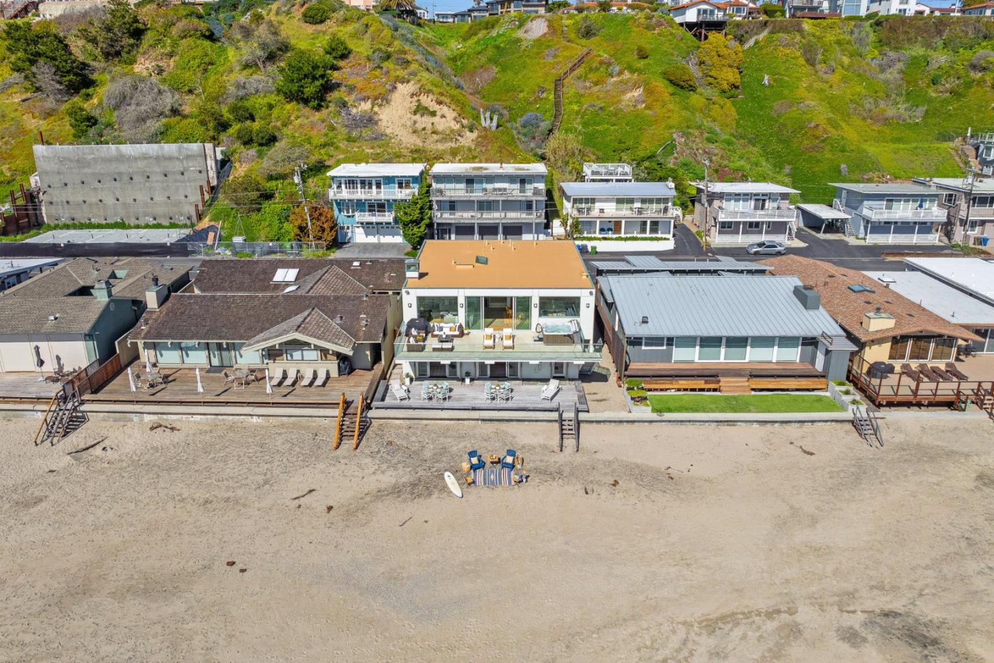 618 Beach Drive