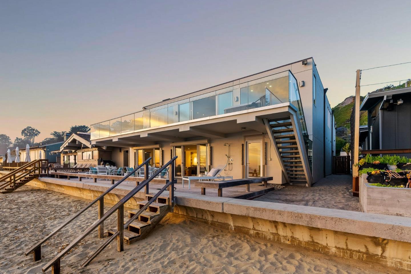 618 Beach Drive