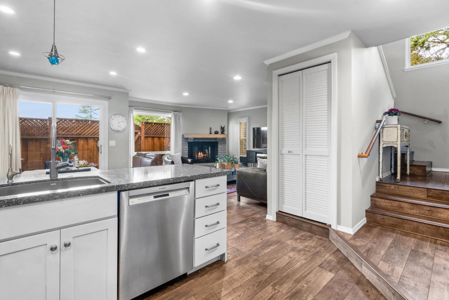 3071 Arlington Drive