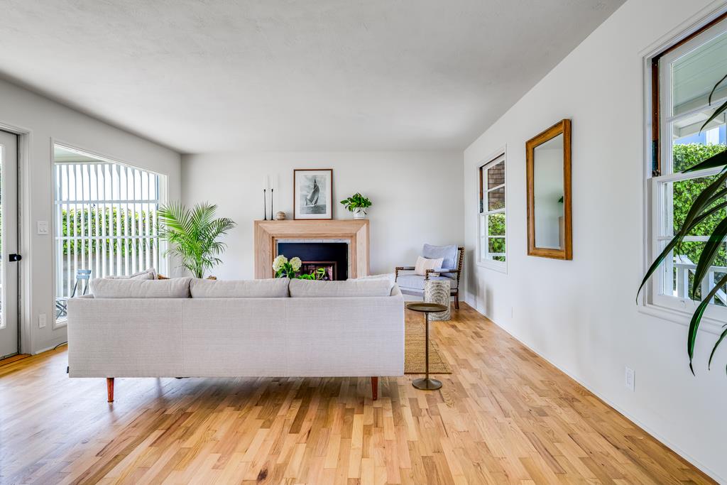 313 Vista DR