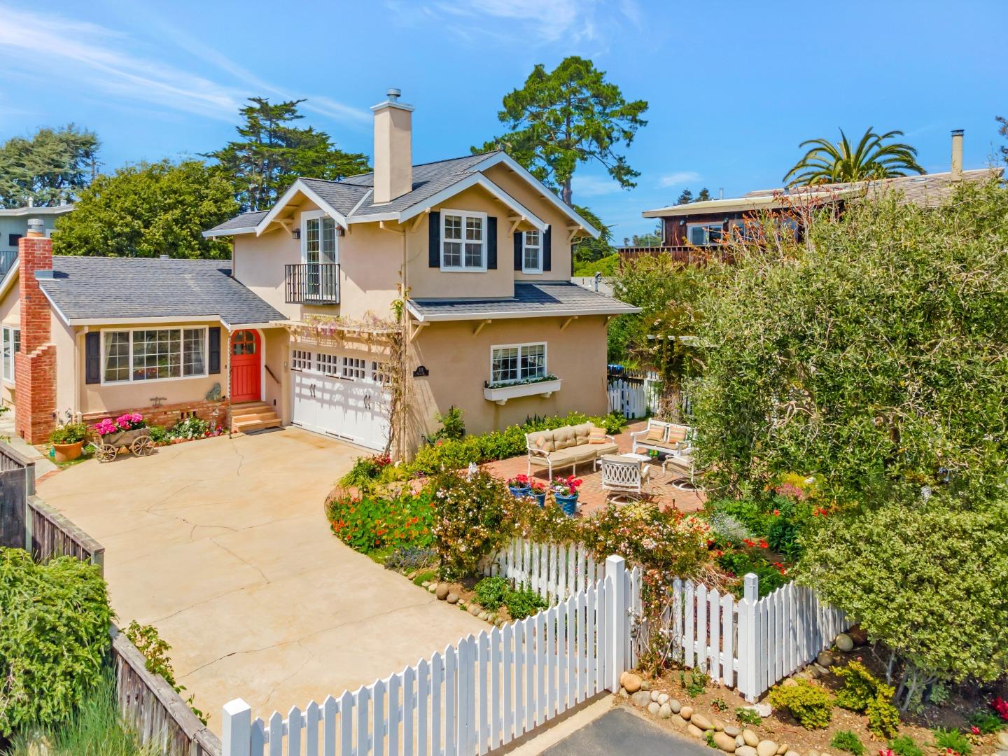 111 Farley Drive