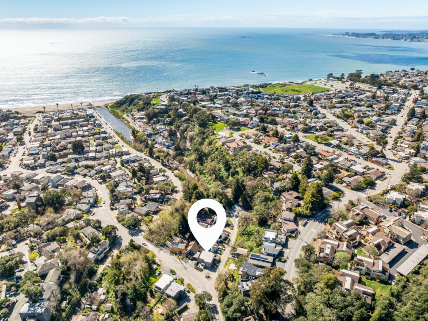 249 Spreckels DR