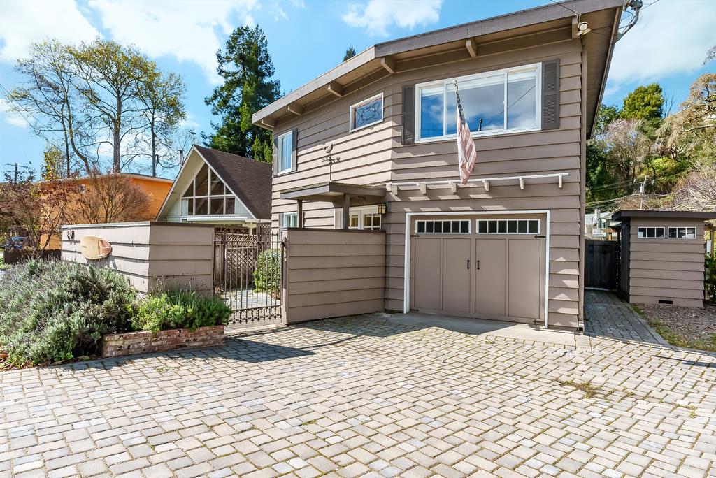 249 Spreckels DR