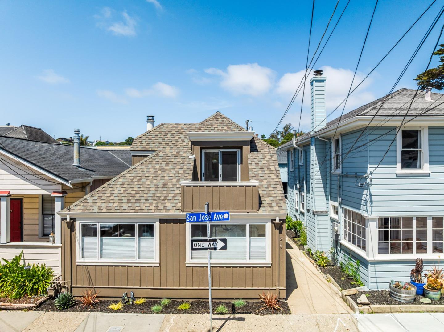 219 San Jose AVE
