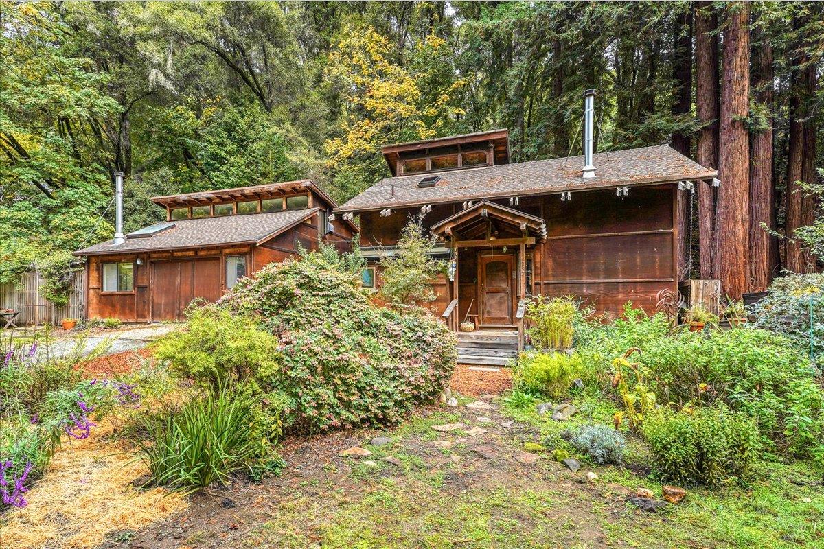 732 Eureka Canyon Road