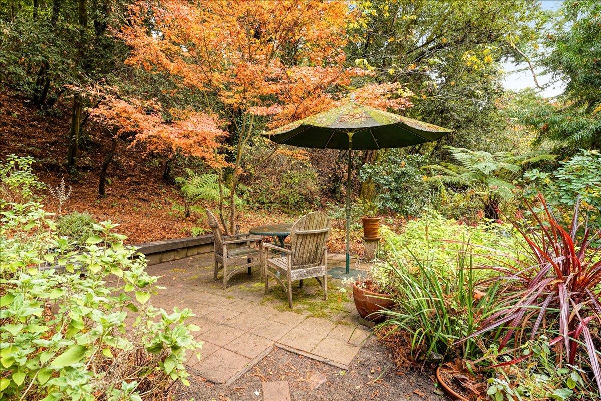 732 Eureka Canyon Road