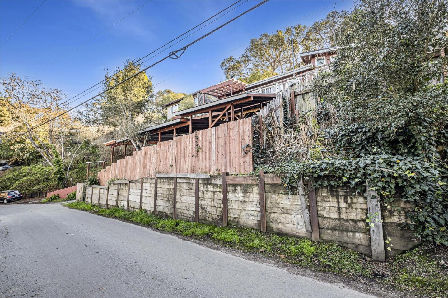 734 Loma Prieta Drive