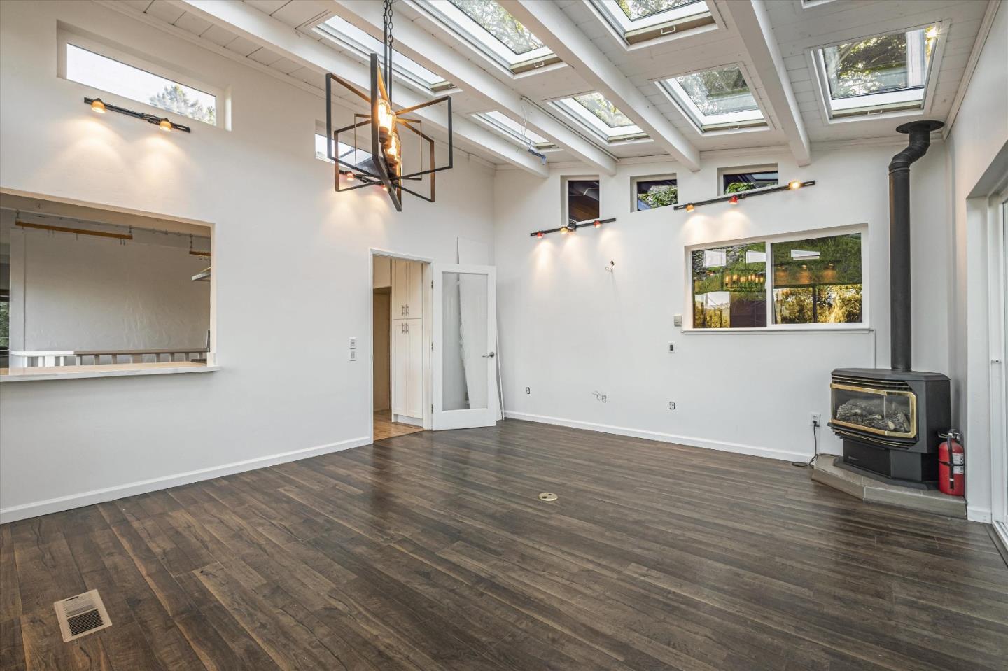 734 Loma Prieta Drive