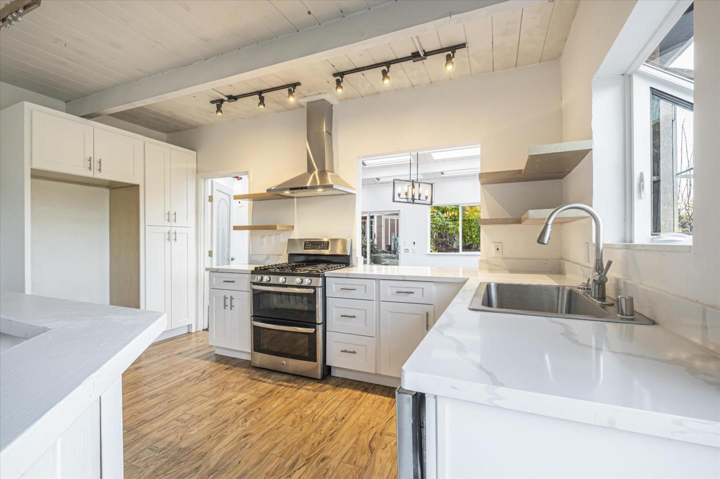 734 Loma Prieta Drive