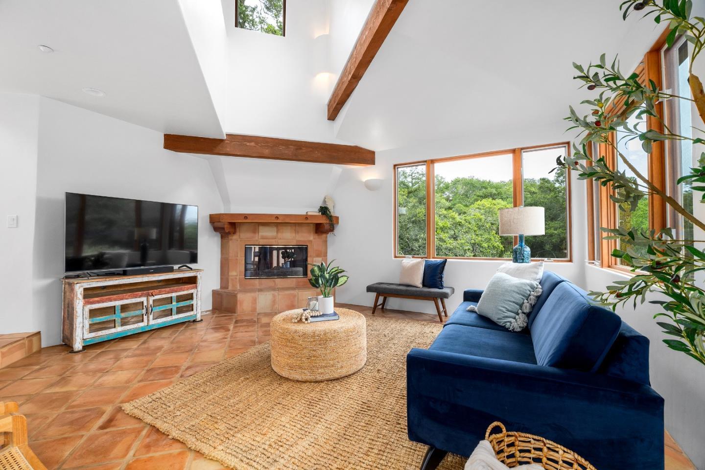 6034 Thurber Lane